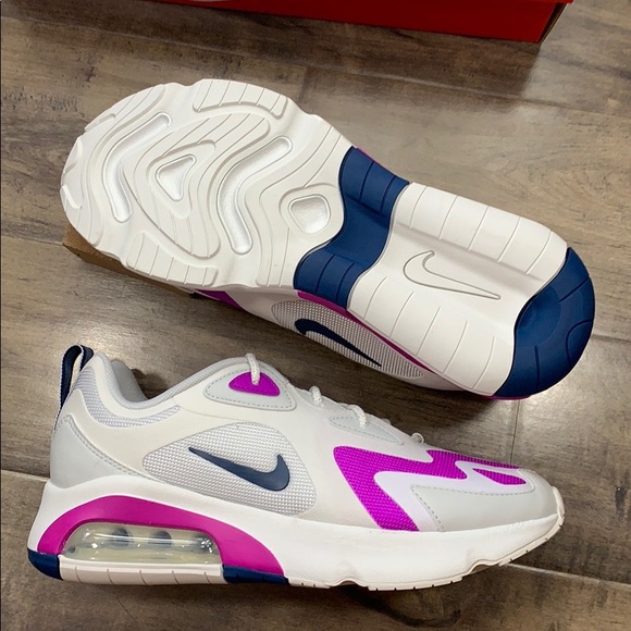 • NIKE W AIR MAX 200 running shoes - Picture 11 of 16